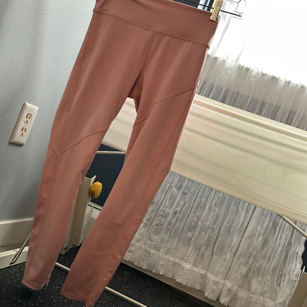 Pink Fabletics Work out/ Running Leggings